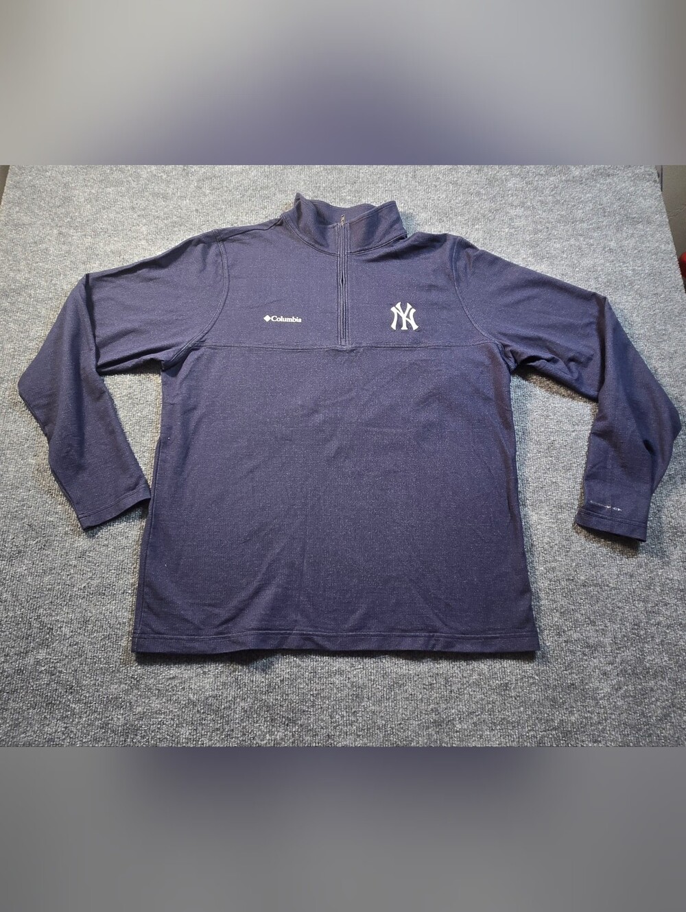 Columbia New York Yankees Rugged Ridge 1/4 Zip Pullover Large
